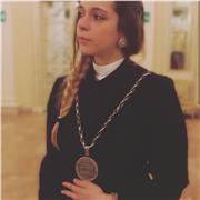 Studentessa laureata in lingue e letterature straniere